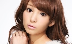 真实破外女摘花流血了